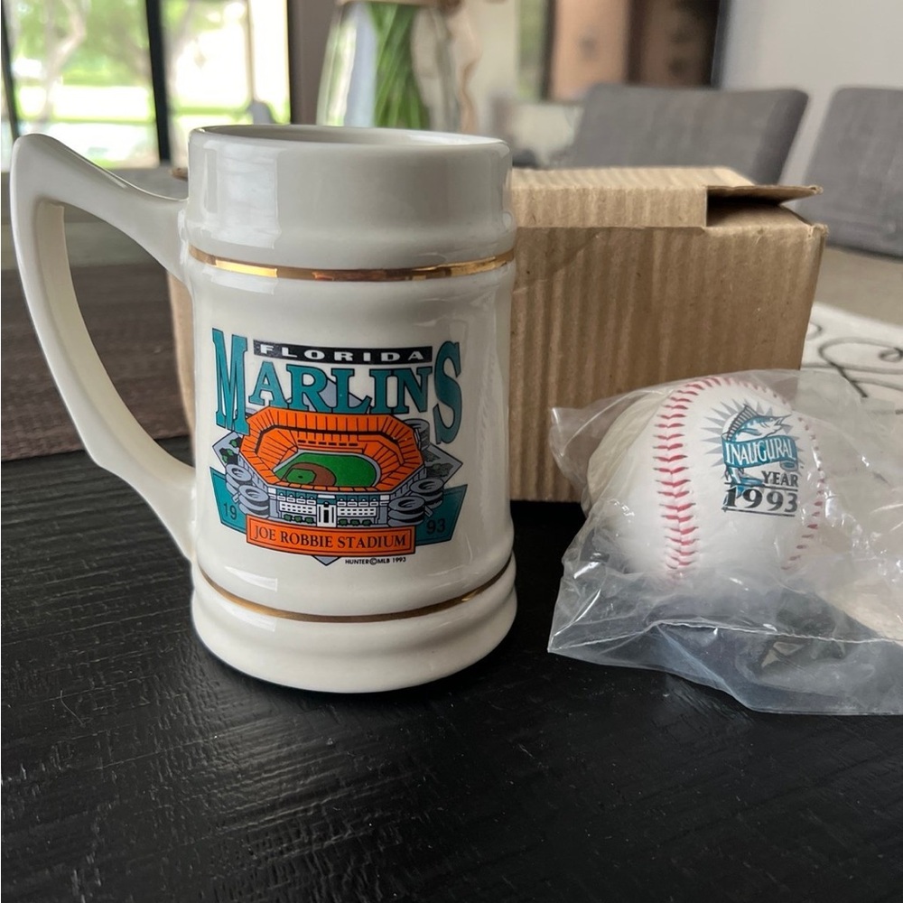 1993 Inaugural Year Marlins Ceramic Mug and Baseball